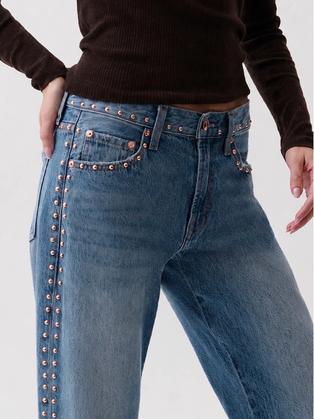 PISTOLA - LEXI MID RISE BOWED STRAIGHT - STAR STUDDED.